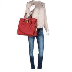 FLASH! ✨ MK Hamilton purse—large